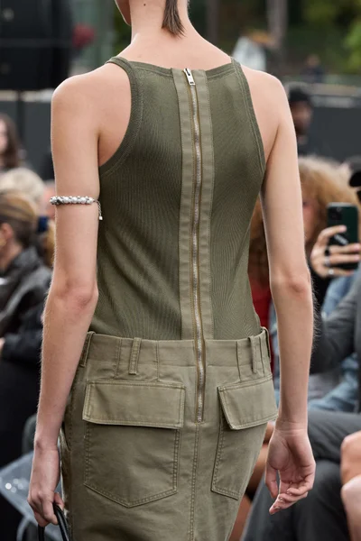 Look 121
